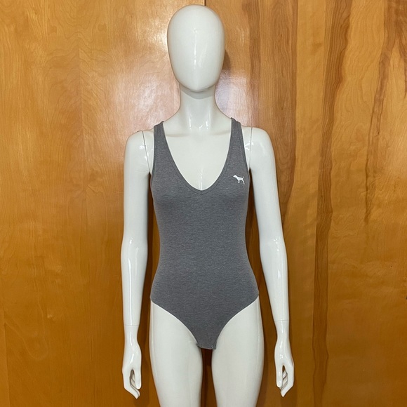 Rare Victoria’s Secret Pink 2017 Set Bodysuit XS & Shorts Small Gray - Picture 4 of 14